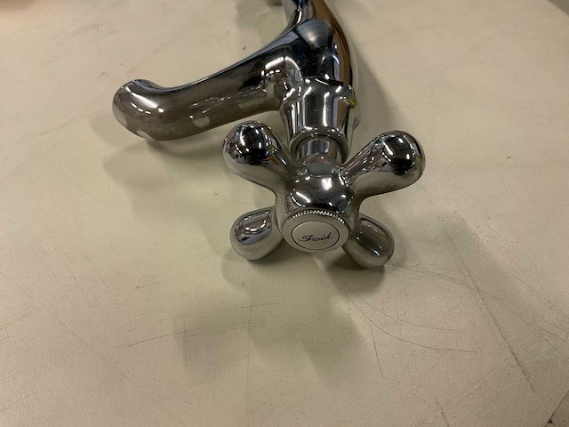 Fonteinkraan - afbeelding 3 van  3