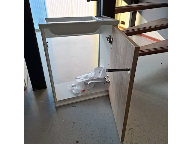 Fonteinmeubel eiken/wit - afbeelding 3 van  9