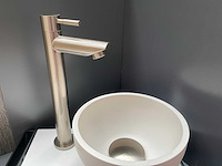 Fonteinset met frame solidsurface kom en rvs kraan - afbeelding 3 van  4