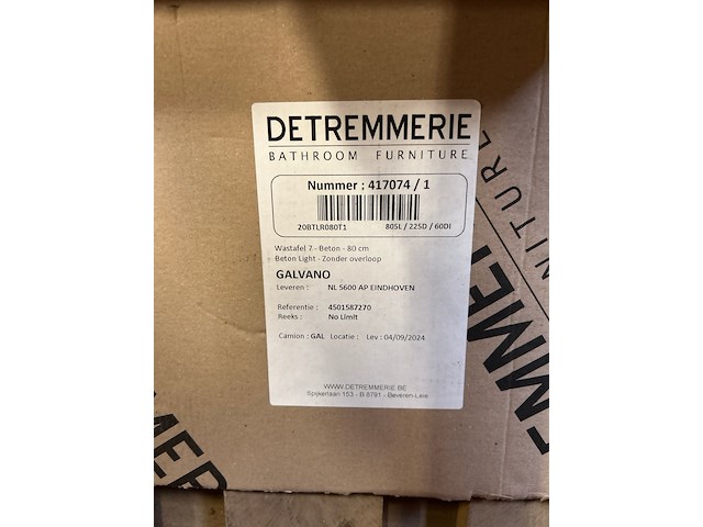 Fonteintje beton light met kraangat, detremmerie - afbeelding 6 van  6