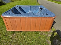 Fonteyn spas 7 persoons jacuzzi en buitenspa - afbeelding 28 van  33