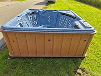 Fonteyn spas 7 persoons jacuzzi en buitenspa - afbeelding 32 van  33
