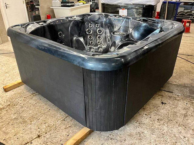 Fonteyn spas jacuzzi - afbeelding 9 van  15
