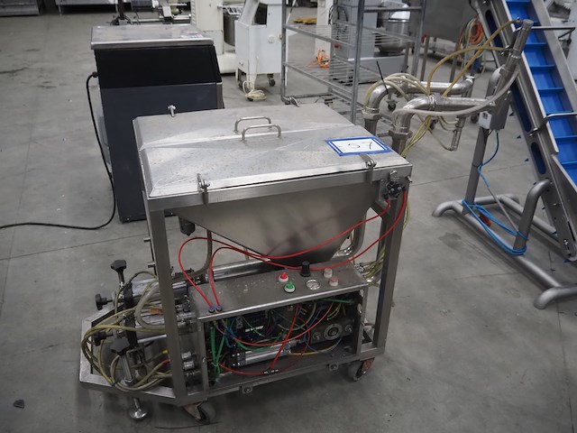 Foodcrest machinery ltd - afbeelding 1 van  18