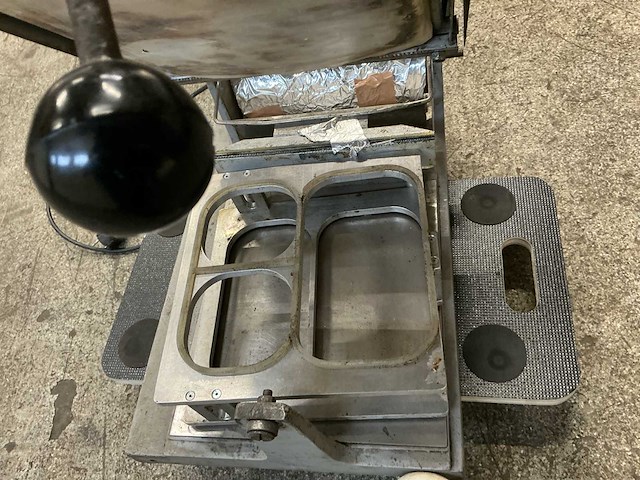 Foodsiegel kapsalon verpakkingsmachine - afbeelding 2 van  5