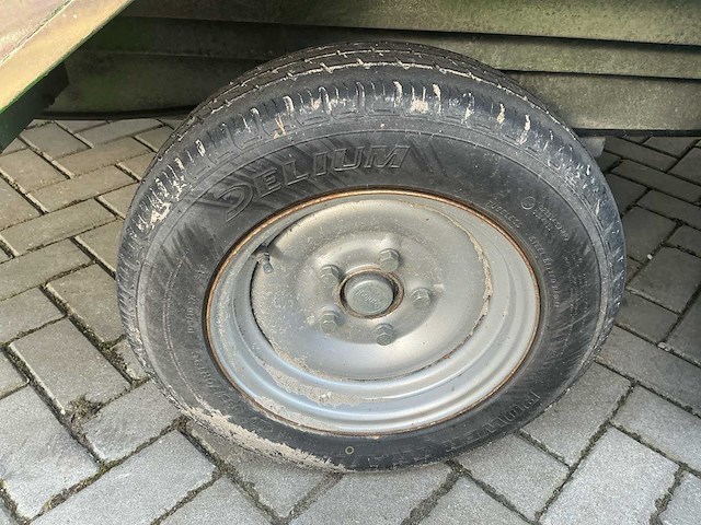 Foodtrailer met koeling, 380v en watervoorziening - afbeelding 6 van  50