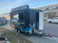 Foodtrailer met koeling, 380v en watervoorziening - afbeelding 41 van  50