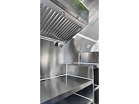 Foodtrailer - afbeelding 17 van  28