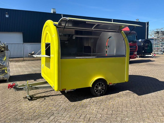 Foodtrailer - afbeelding 23 van  28