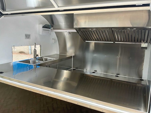 Foodtrailer - afbeelding 10 van  30