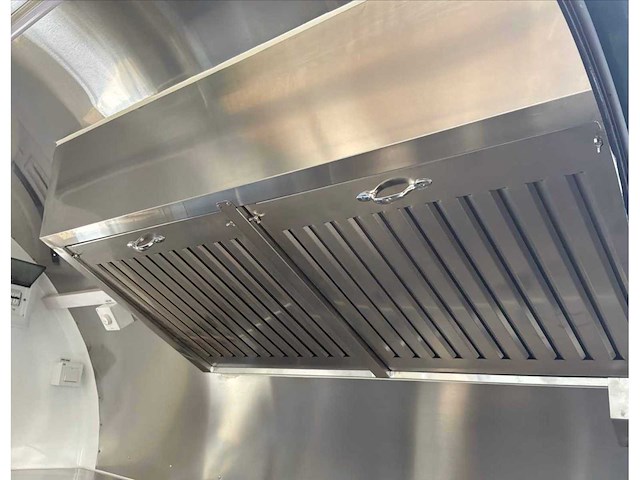 Foodtrailer - afbeelding 25 van  25