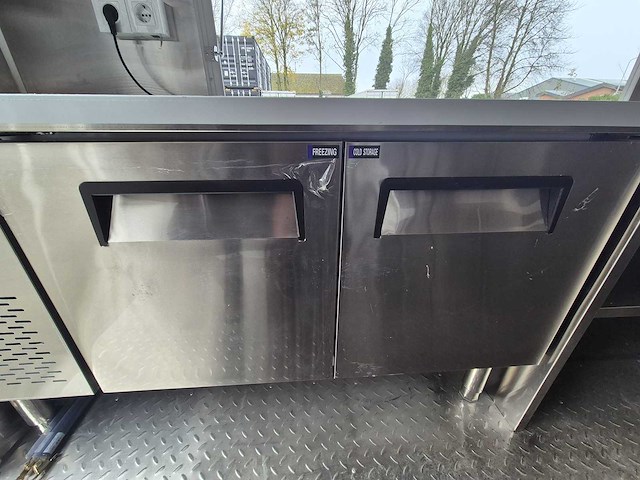 Foodtruck - 2025 - afbeelding 10 van  19