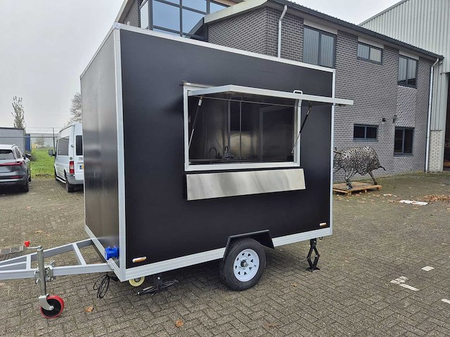 Foodtruck - 2025 - afbeelding 12 van  14