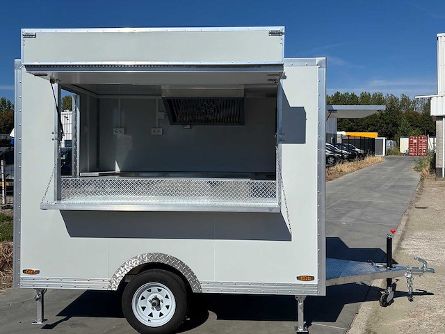 Foodtruck - boxtrailer -new 2025 - afbeelding 12 van  24