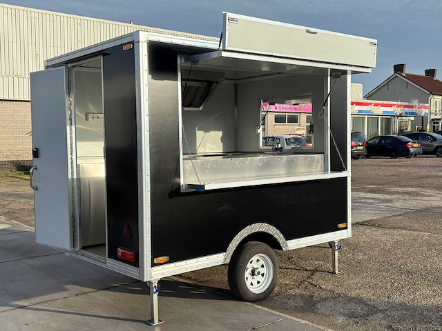 Foodtruck - boxtrailer -new 2025 - afbeelding 12 van  22