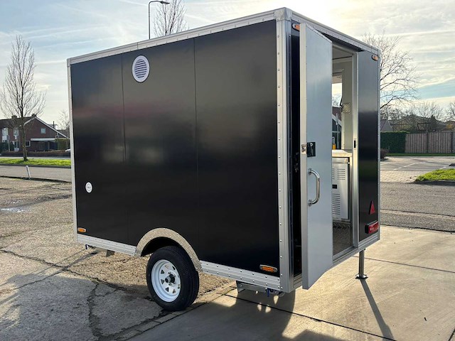 Foodtruck - boxtrailer -new 2025 - afbeelding 18 van  22