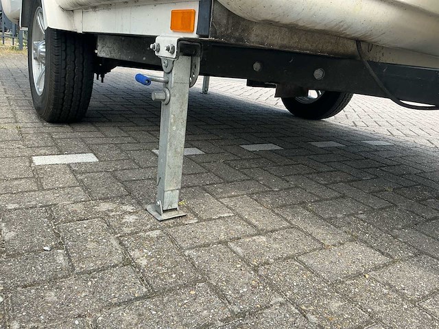 Foodtruck aanhanger - afbeelding 11 van  48
