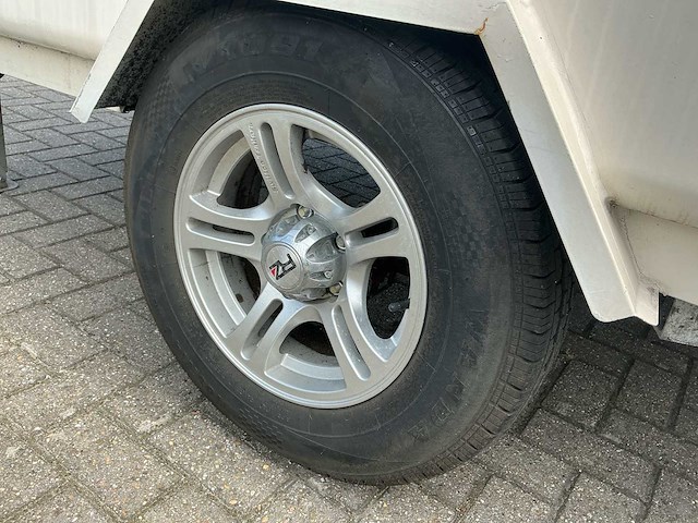 Foodtruck aanhanger - afbeelding 13 van  48