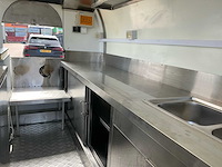 Foodtruck aanhanger - afbeelding 21 van  48