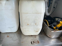 Foodtruck aanhanger - afbeelding 33 van  48