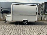 Foodtruck aanhanger - afbeelding 44 van  48