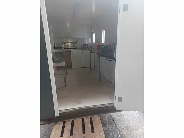 Foodtruck aanhanger - afbeelding 5 van  7