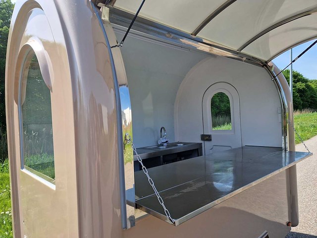 Foodtruck beige - 2026 - afbeelding 2 van  15
