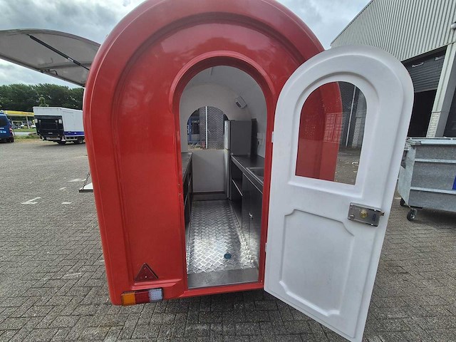 Foodtruck rood - 2026 - afbeelding 11 van  11