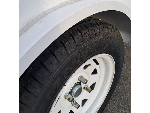 Foodtruck, webetter, wit - afbeelding 24 van  24