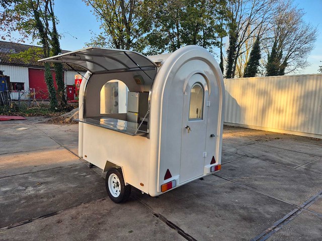 Foodtruck wit - 2025 - afbeelding 15 van  15