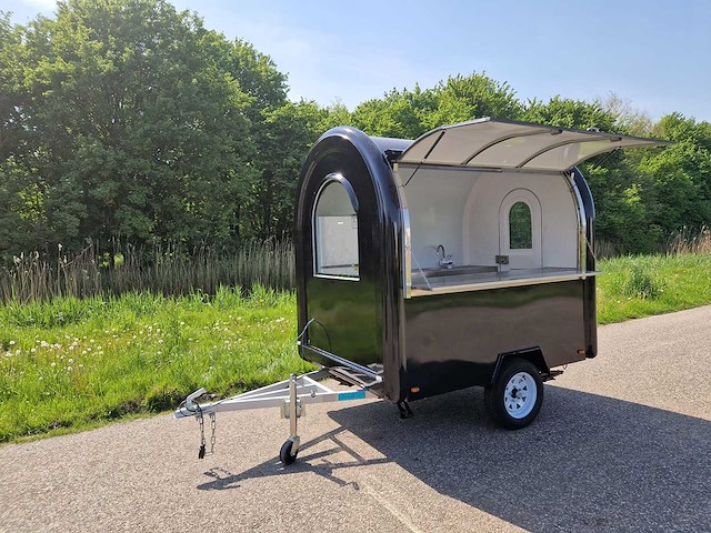 Foodtruck zwart - 2025 - afbeelding 7 van  11
