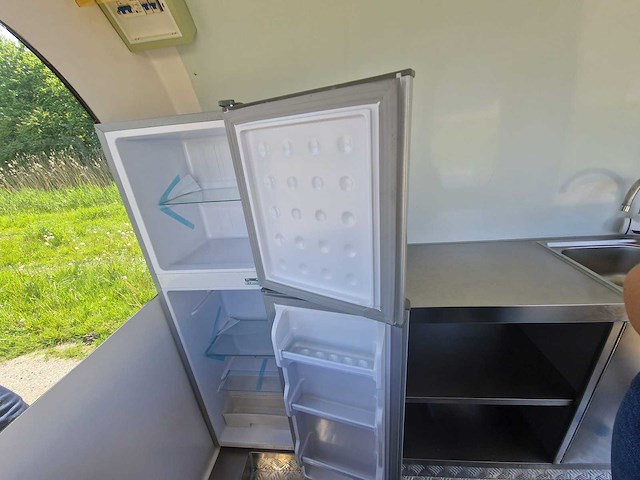 Foodtruck zwart - 2026 - afbeelding 1 van  2