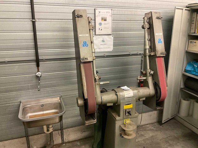 Förbjudet dubbele industriële bandschuurmachine - afbeelding 2 van  8