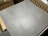 Forbo allura flex 1.0 pvc lvt tegels 35m2 natural concrete 50x50 - afbeelding 2 van  5
