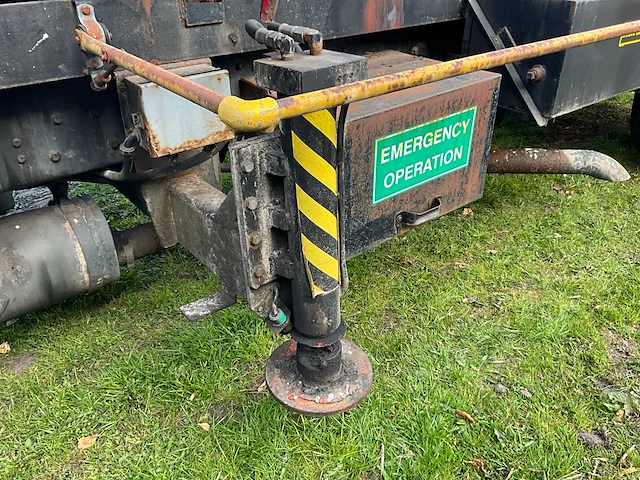 Ford - - f700 - vrachtwagen - afbeelding 8 van  32