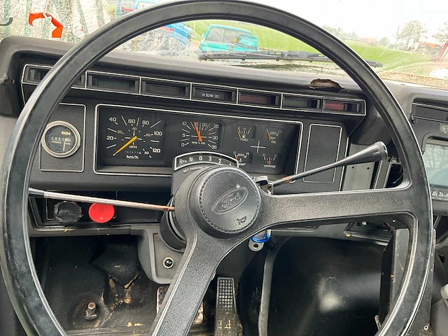 Ford - - f700 - vrachtwagen - afbeelding 3 van  33