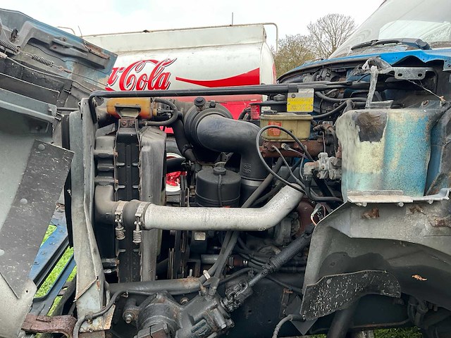 Ford - - f700 - vrachtwagen - afbeelding 21 van  33