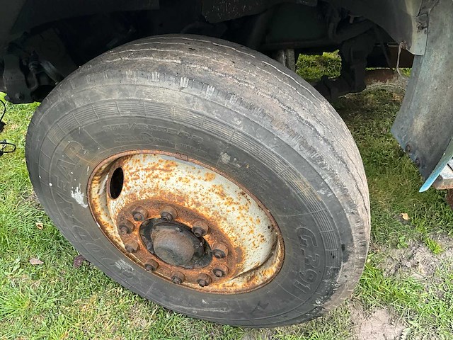Ford - - f700 - vrachtwagen - afbeelding 16 van  24