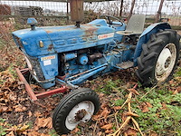 Ford - - oldtimer tractor - afbeelding 1 van  19