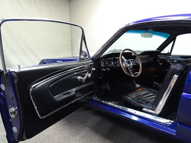 Ford - 1965 - mustang - personenauto (dz-59-85) - afbeelding 26 van  57