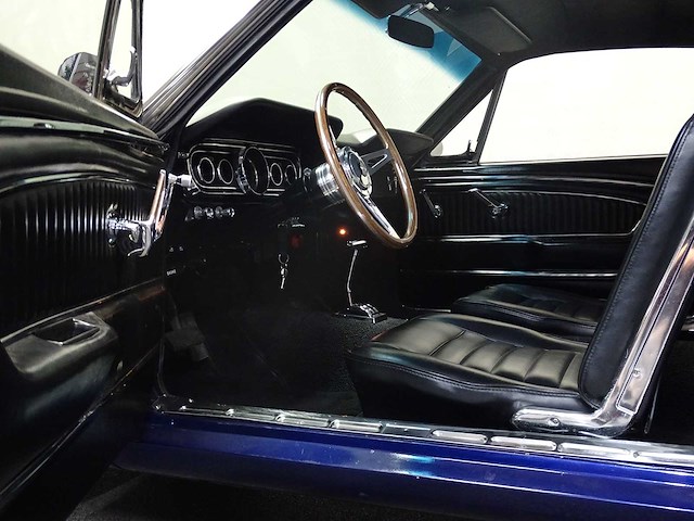 Ford - 1965 - mustang - personenauto (dz-59-85) - afbeelding 27 van  57