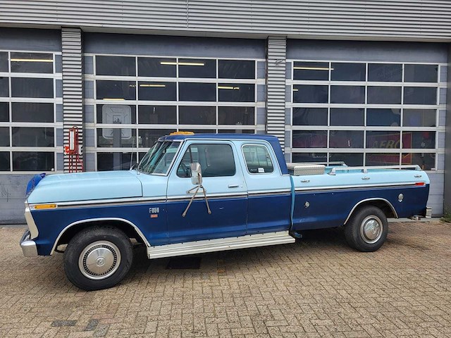 Ford - 1975 - pick up club cab - f250 xlt - personenauto - afbeelding 14 van  19