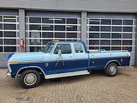 Ford - 1975 - pick up club cab - f250 xlt - personenauto - afbeelding 14 van  19