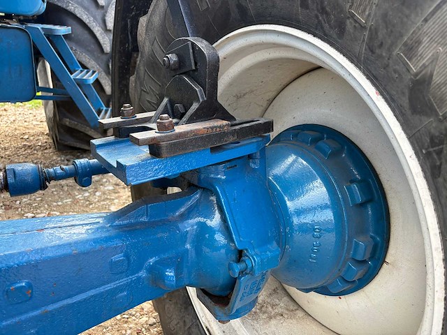 Ford - 1990 - 8210 iii 4wd - tractor - afbeelding 15 van  29