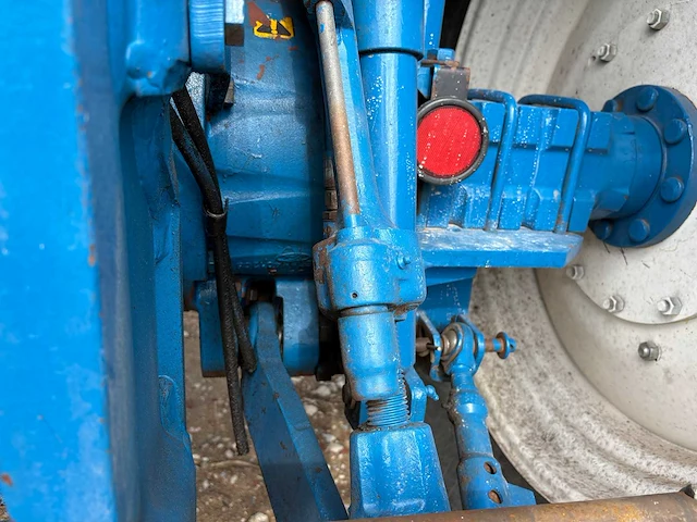 Ford - 1990 - 8210 iii 4wd - tractor - afbeelding 9 van  30