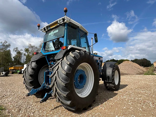 Ford - 1990 - 8210 iii 4wd - tractor - afbeelding 26 van  30