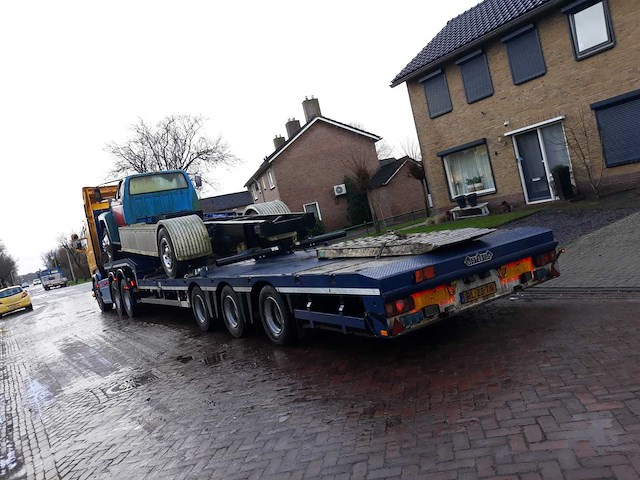 Ford - 1991 - f700 - vrachtwagen - afbeelding 6 van  6