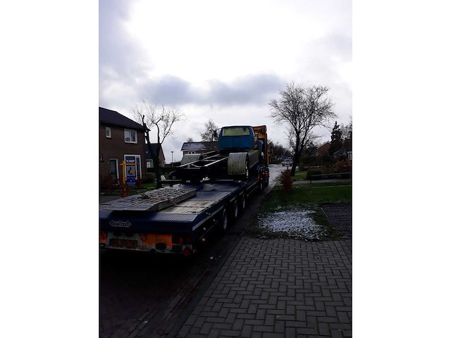 Ford - 1991 - f700 - vrachtwagen - afbeelding 3 van  6