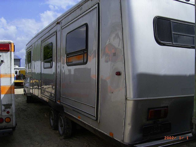 Ford - 1993 - f350 - crew cab dually - 7,3 liter navistar diesel met woontrailer - afbeelding 33 van  38
