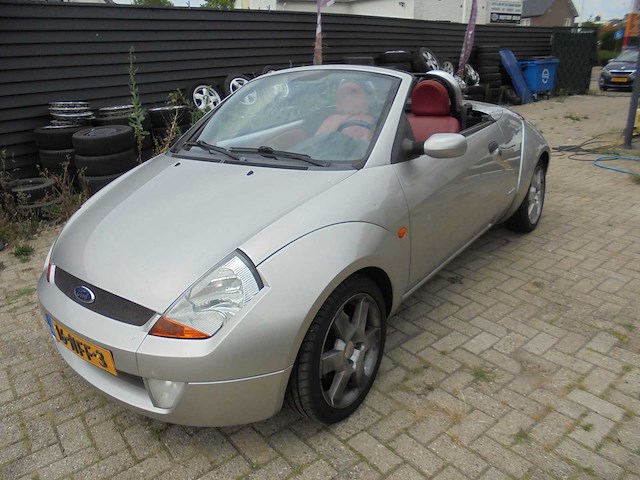 Ford - 2003 - streetka - 1.6 - afbeelding 1 van  15